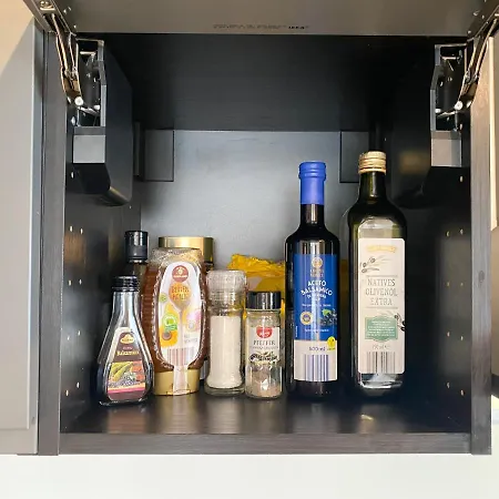 Modernes In Zentrumsnaehe Mit Eigenem Stellplatz Διαμέρισμα Μπάντεν-Μπάντεν